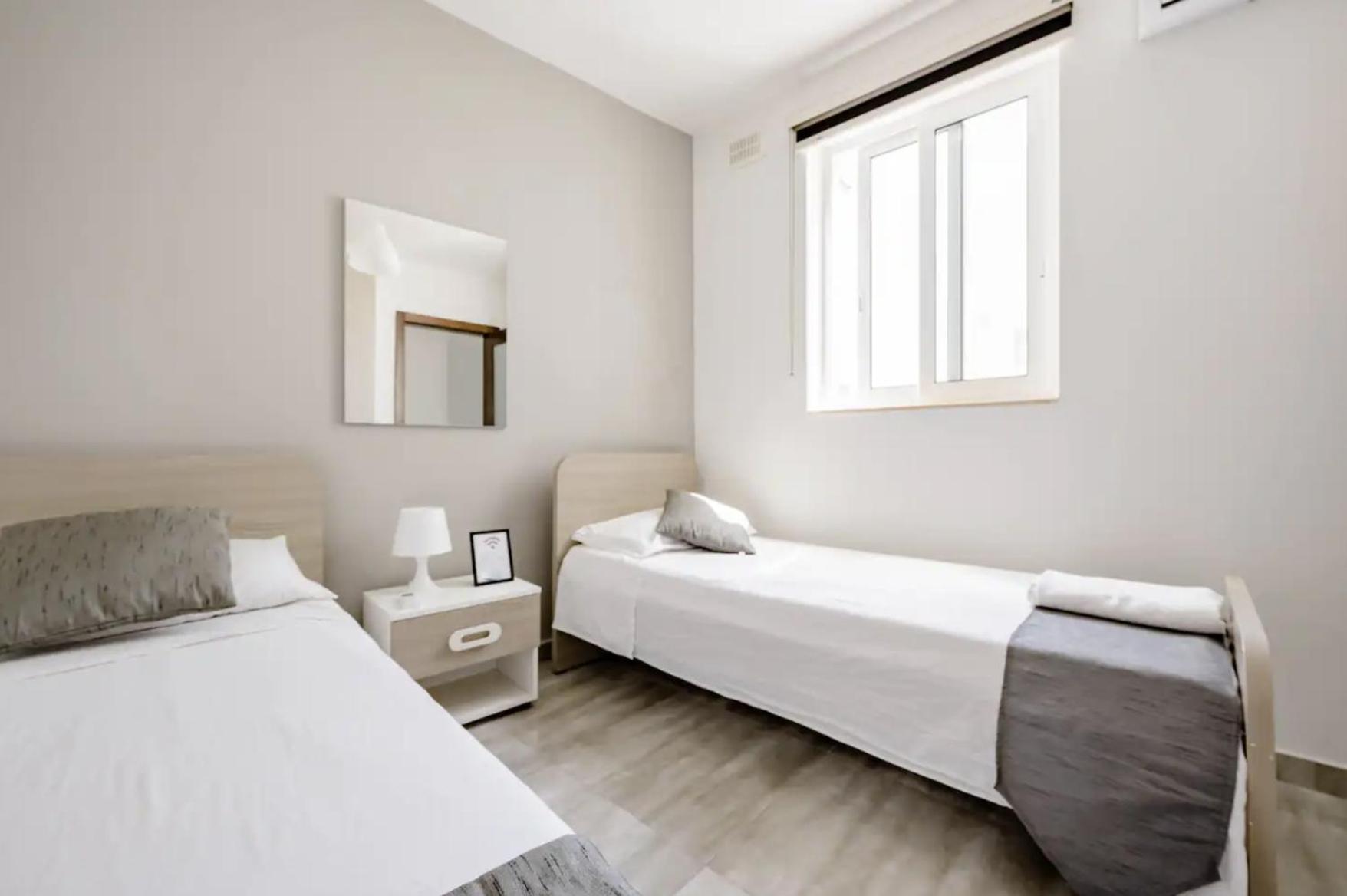 F12 Room 2, Private Room Two Single Beds Privated Bathroom In Shared Flat Msida Exterior foto